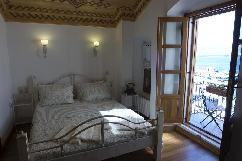 Hotel Des Etrangers - Special Category Чанаккале Экстерьер фото