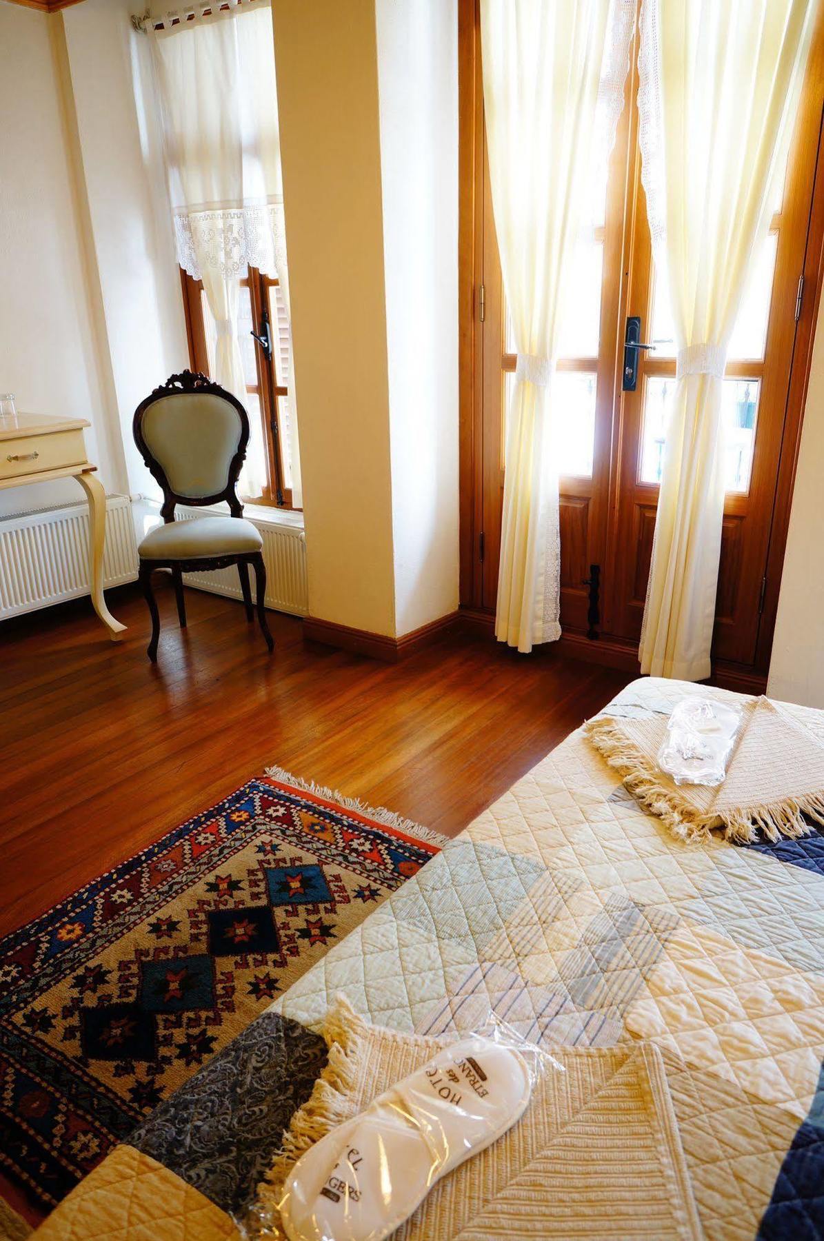 Hotel Des Etrangers - Special Category Чанаккале Экстерьер фото